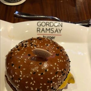 Meet your Posher, Erika